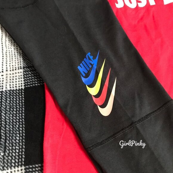 womens Nike leggings OUTFIT WITH RED SHORT SLEEVED LOGO TEE MEDIUM/LARGE - Picture 4 of 10